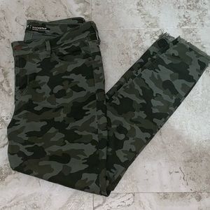 Army print jeans